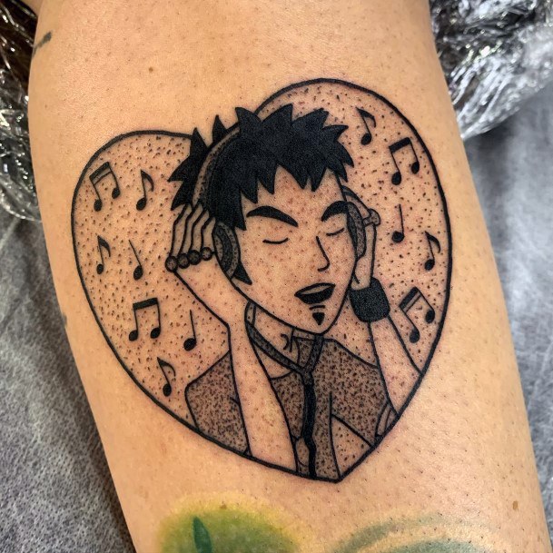 Artistic Daria Tattoo On Woman