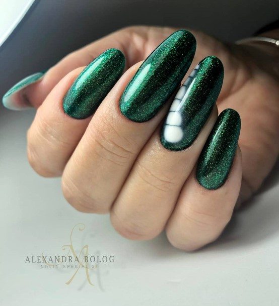 Artistic Green Glitter Nail On Woman