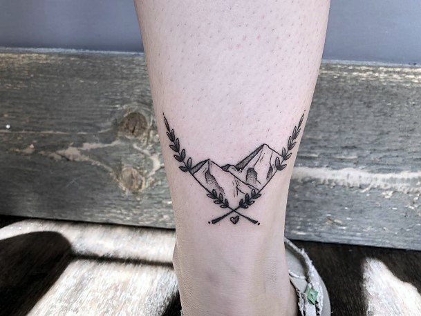 Artistic Hiking Tattoo On Woman