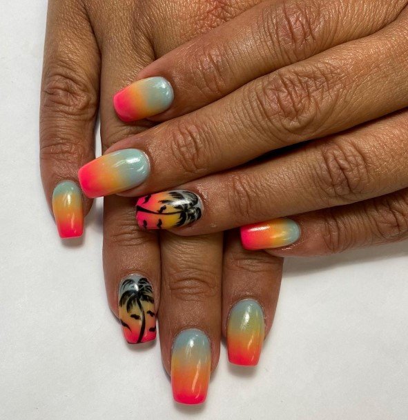 Artistic Ombre Nail On Woman