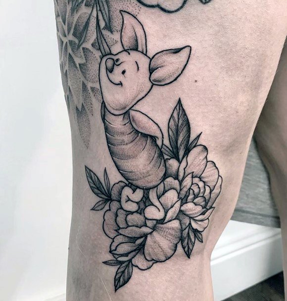 Artistic Piglet Tattoo On Woman