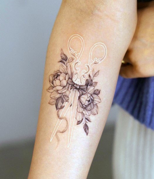 Artistic Scissors Tattoo On Woman