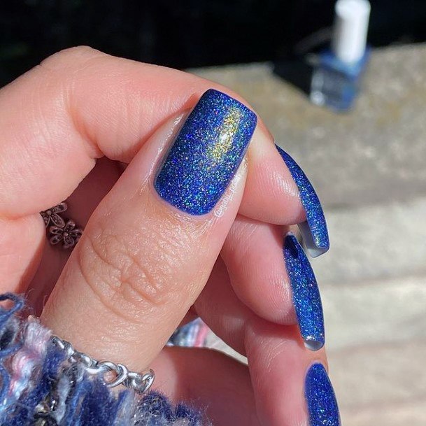 Artistic Shimmer Nail On Woman