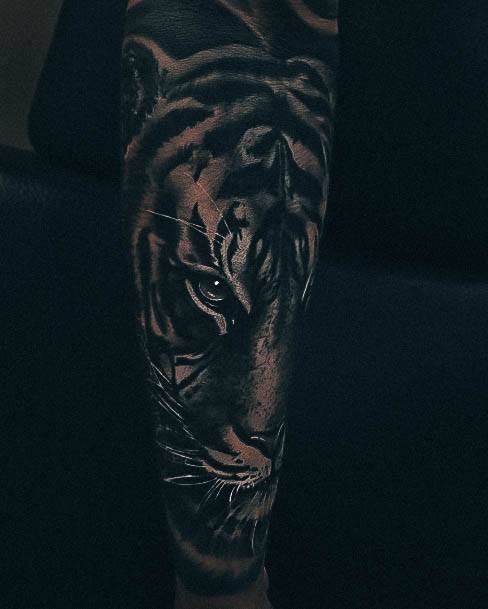 Artistic Tiger Tattoo On Woman 3d Realistic