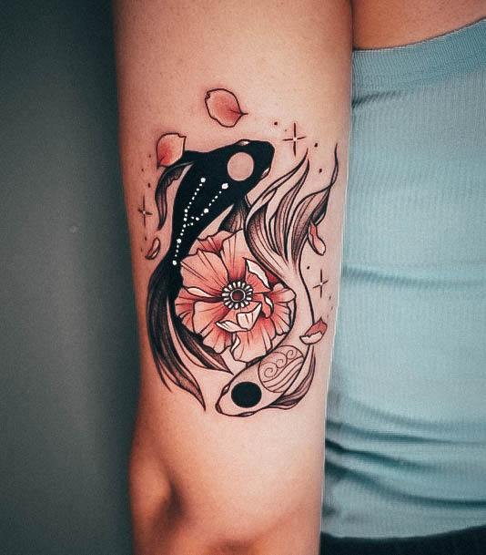 Artistic Yin Yang Tattoo On Woman