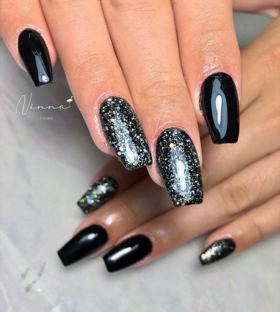 Astonishing Black Dress Nail For Girls