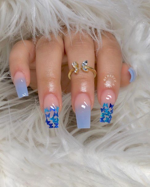 Astonishing Blue Ombre Nail For Girls