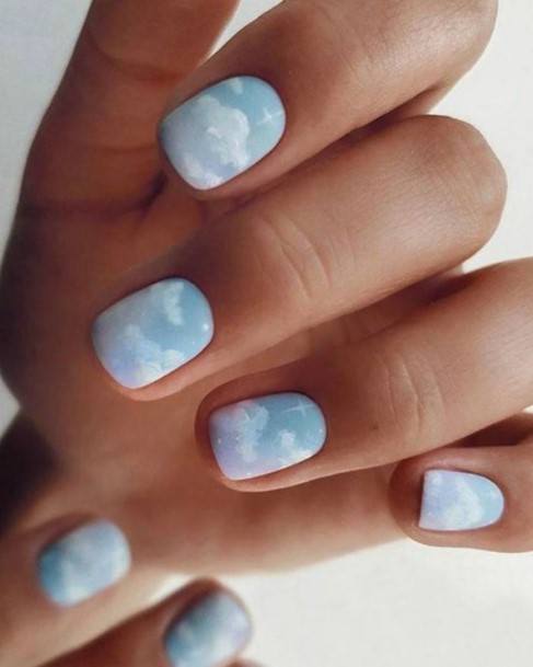 Astonishing Blue Short Nail For Girls