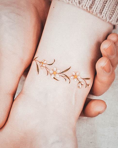 Astonishing Bracelet Tattoo For Girls