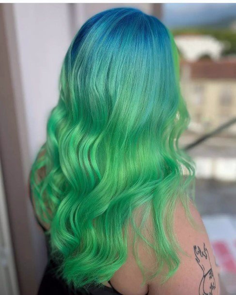 Astonishing Cool Hair Dye Ideas For Girls