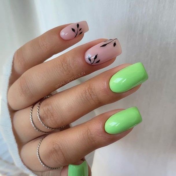 Astonishing Green Nail For Girls