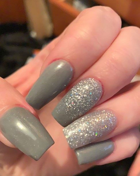 Astonishing Grey With Glitter Nail For Girls