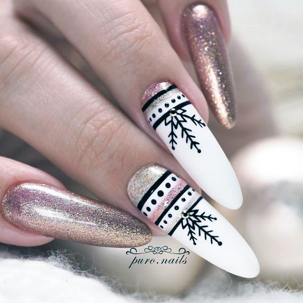 Astonishing Holiday Nail For Girls