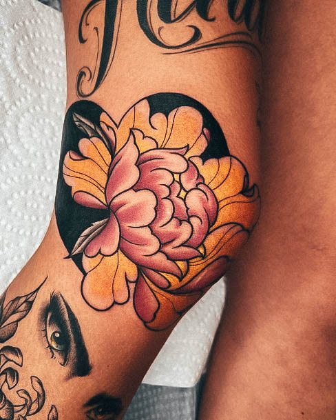 Astonishing Knee Tattoo For Girls