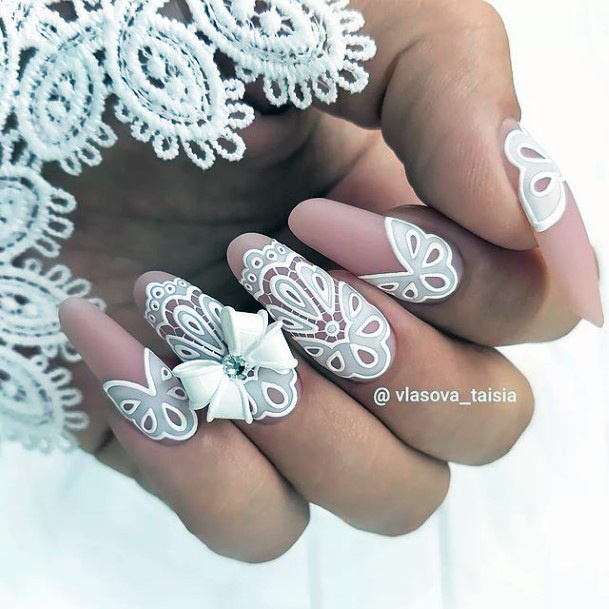 Astonishing Lace Nail For Girls