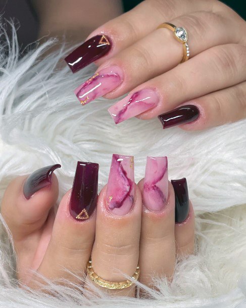 Astonishing Maroon And Pink Nail For Girls