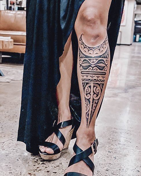 Astonishing Polynesian Tattoo For Girls