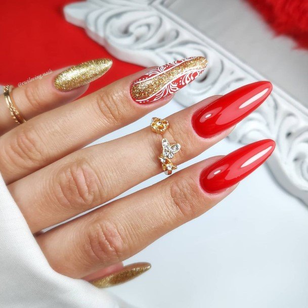 Astonishing Red Glitter Nail For Girls