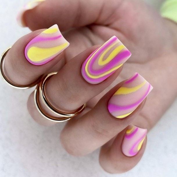 Astonishing Short Pink And White Nail For Girls