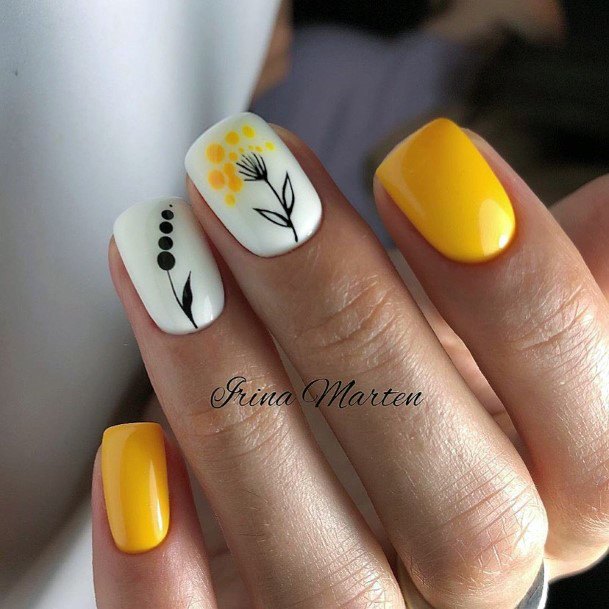 Astonishing Yellow Summer Nail For Girls