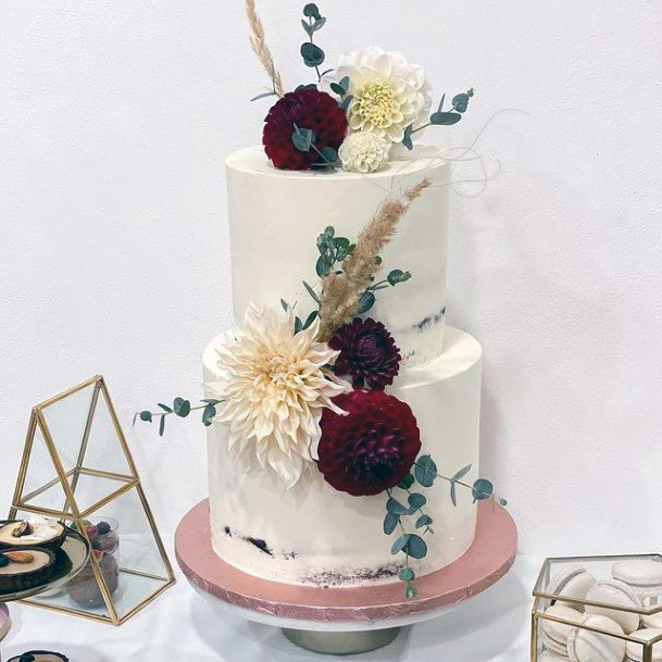 Astounding Fall Wedding Cakes Women