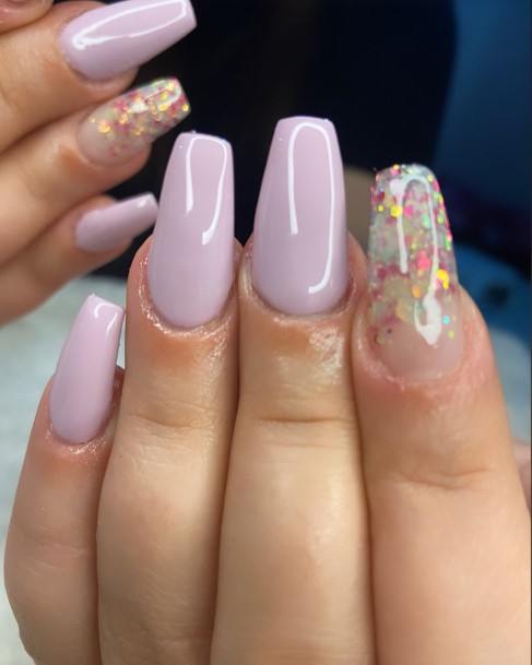 Attractive Girls Nail Aquarium