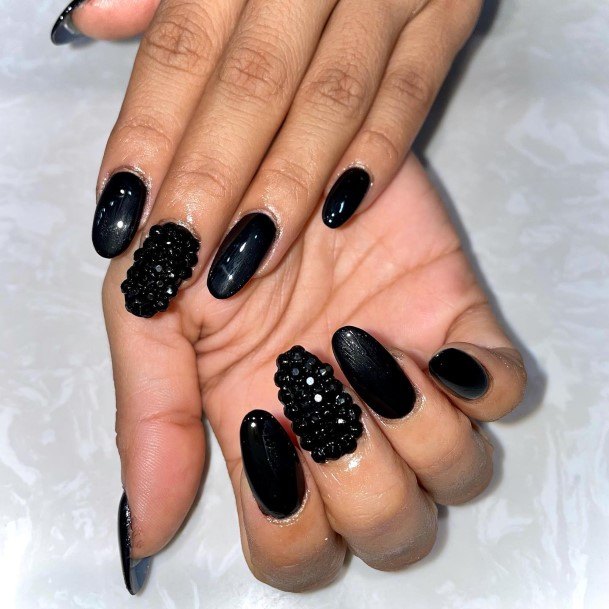 Attractive Girls Nail Black With Rhinestones