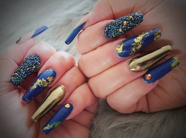 Attractive Girls Nail Blue And Gold