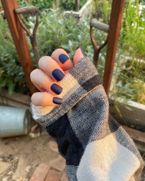 Attractive Girls Nail Dark Blue Matte