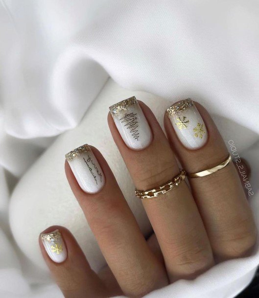 Attractive Girls Nail Glamorous