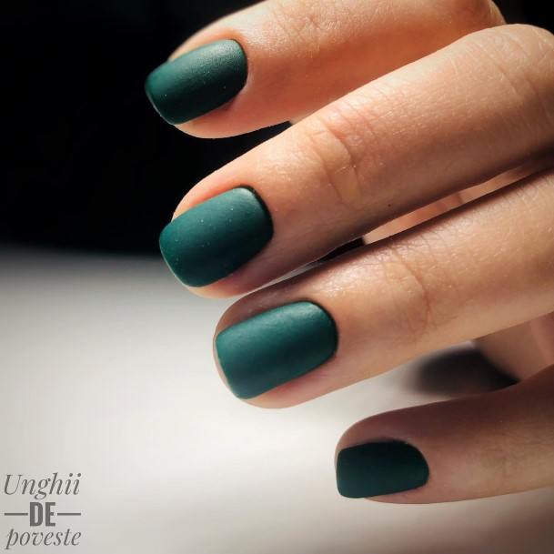 Attractive Girls Nail Matte Green