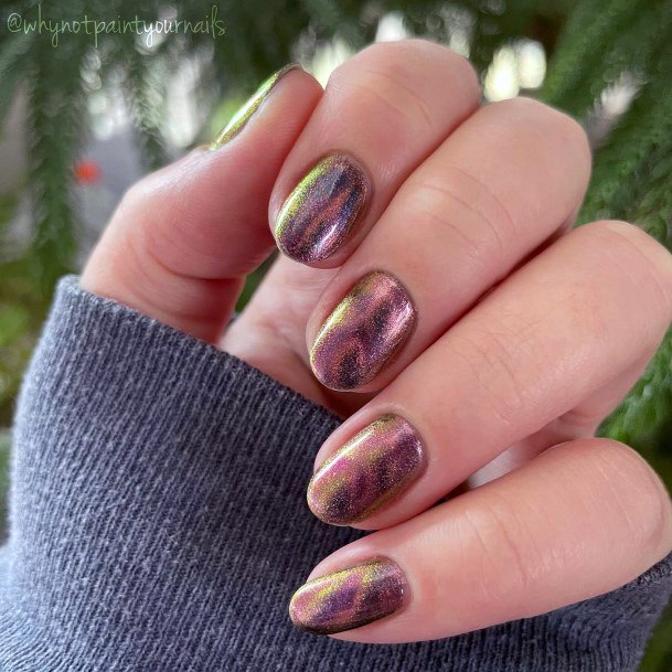 Attractive Girls Nail Shimmer