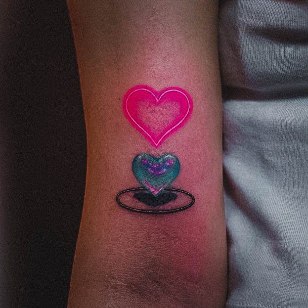 Attractive Girls Tattoo Glow In The Dark Ultravoilet Light Heart