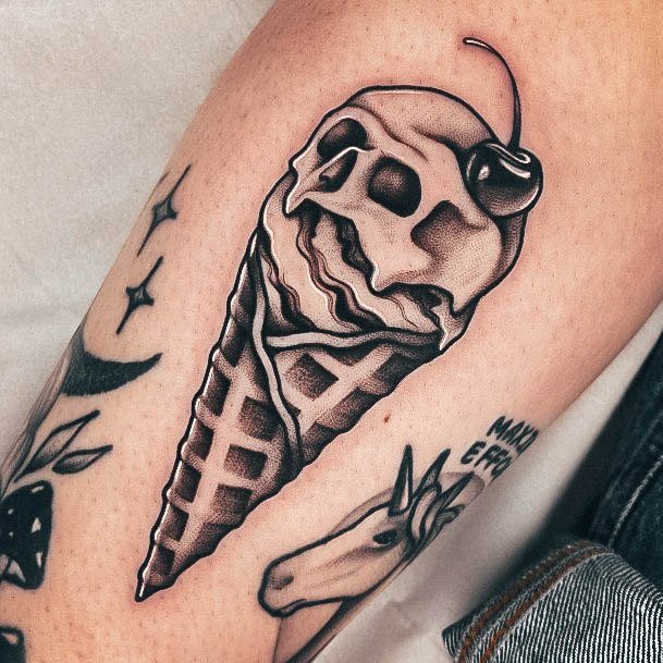 Attractive Girls Tattoo Ice Cream