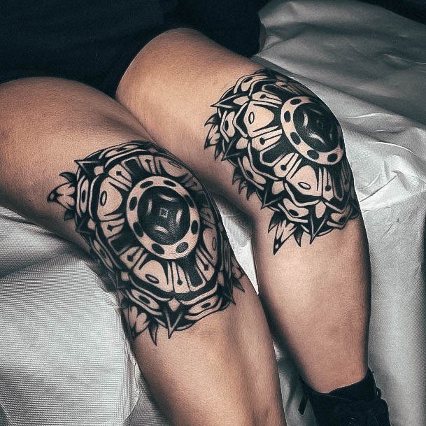 Attractive Girls Tattoo Knee