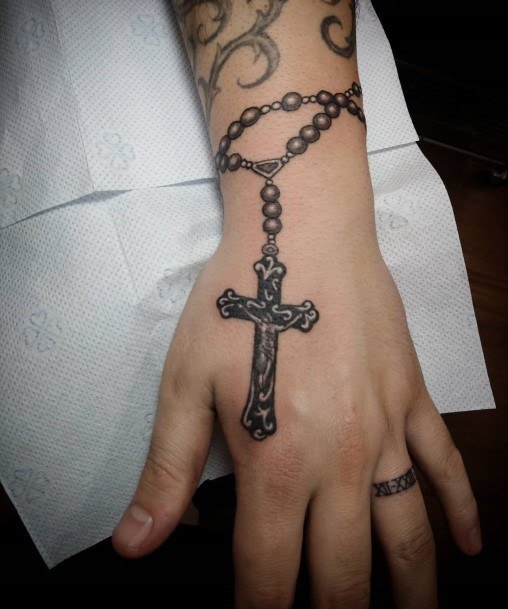 Attractive Girls Tattoo Rosary 3d Hand