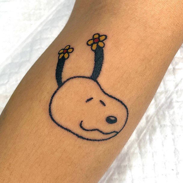 Attractive Girls Tattoo Snoopy