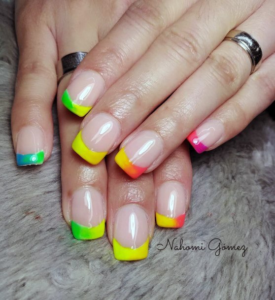 Attractive Nails With Neon Edges