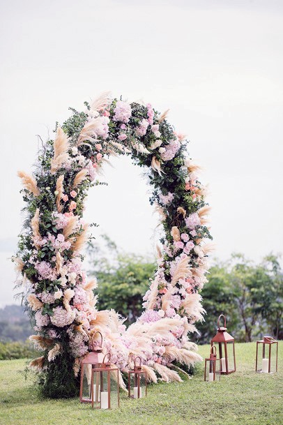 August Wedding Flowers Round Decor