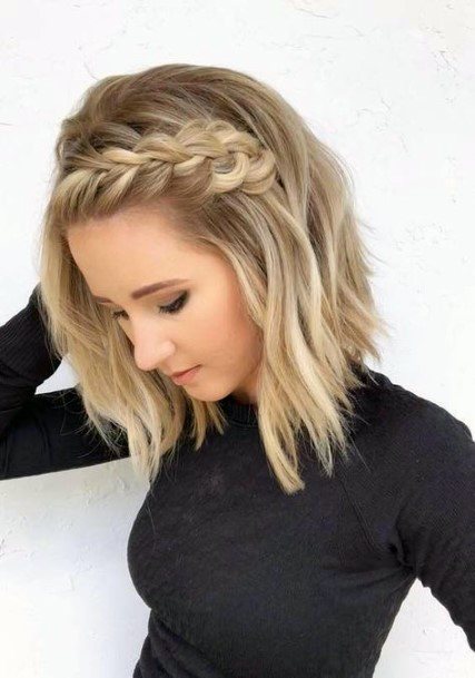 Autumn Short Haired Female Blonde With Thick Half Side Braid