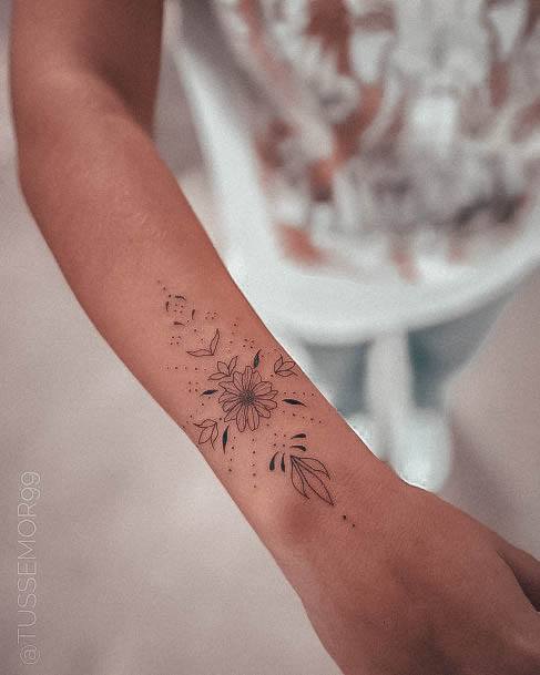 Awesome Bracelet Tattoos For Women