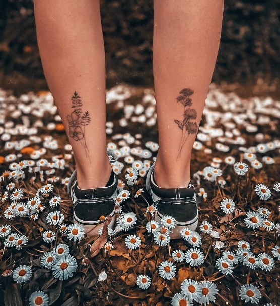 Awesome Daisy Tattoos For Women Heel Legs