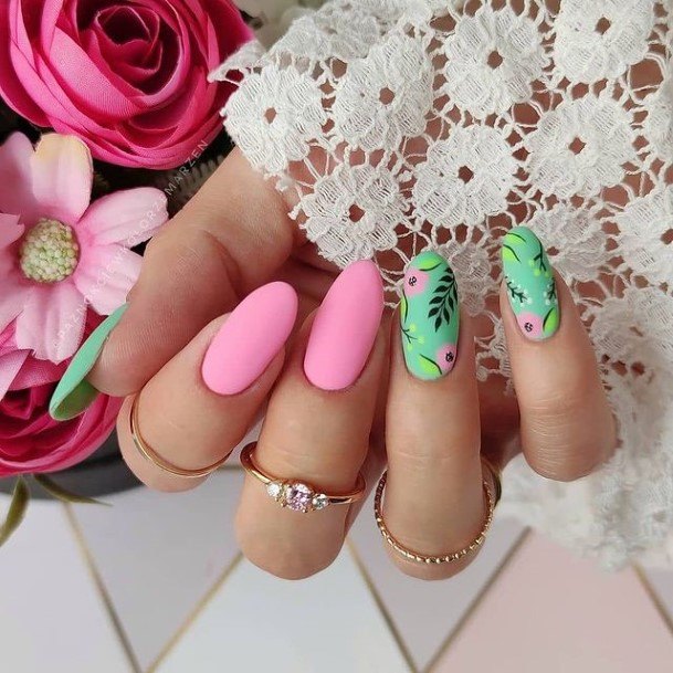 Awesome Festival Nails For Women