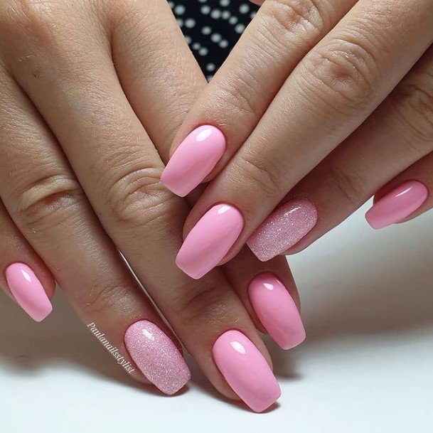 Awesome Graceful Nails For Women