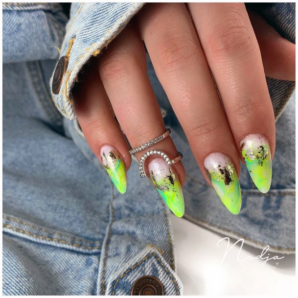 Awesome Green Dress Fingernails For Women