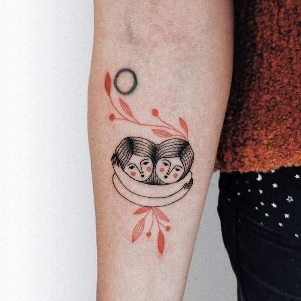 Awesome Hug Tattoos For Women