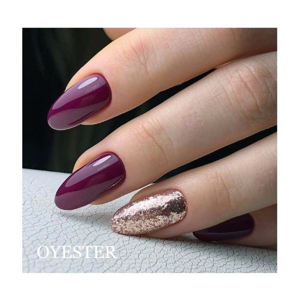 Awesome Maroon And Silver Fingernails For Women