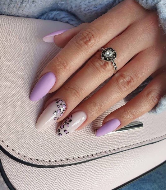 Awesome Nail Art Purple Light For Women