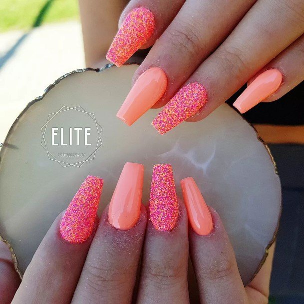 Awesome Peach And Pink Fingernails For Women