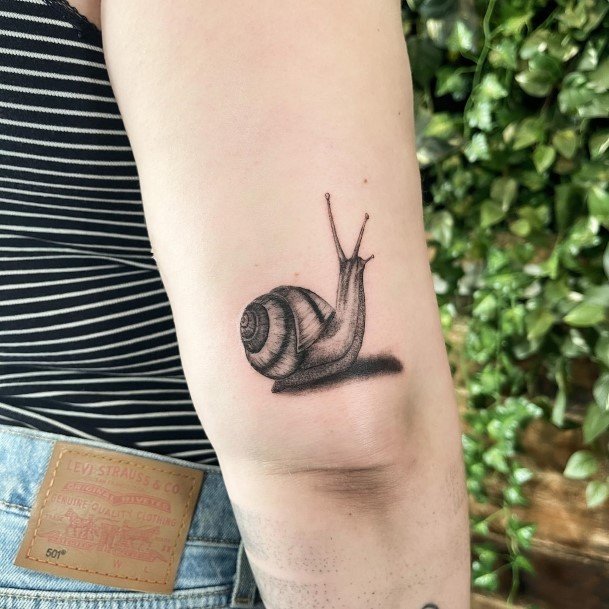 Awesome Snail Tattoos For Women